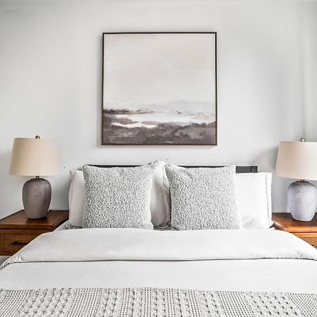Modern 2-Br With Southern Views Нью-Йорк Экстерьер фото